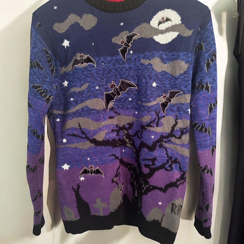 Halloween Bat Goth Graveyard Hipster Gothic Dark Sweater Size Small - Picture 7 of 7